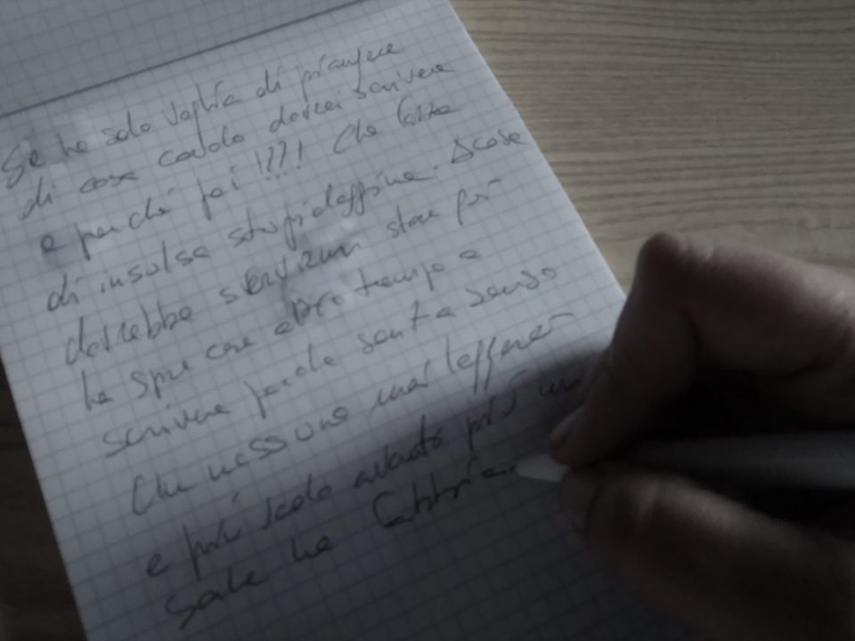 scrivere e voglia di piangere